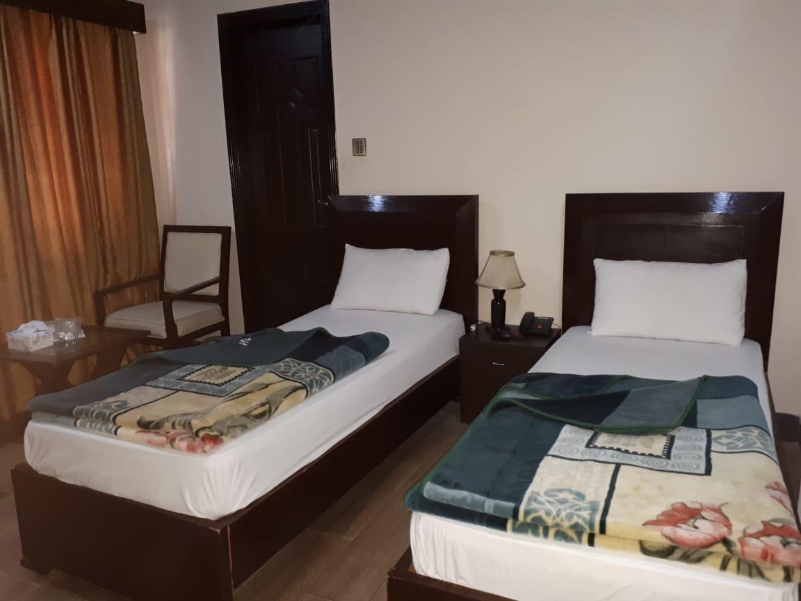 Midtown Hotel Rawalpindi Exteriör bild