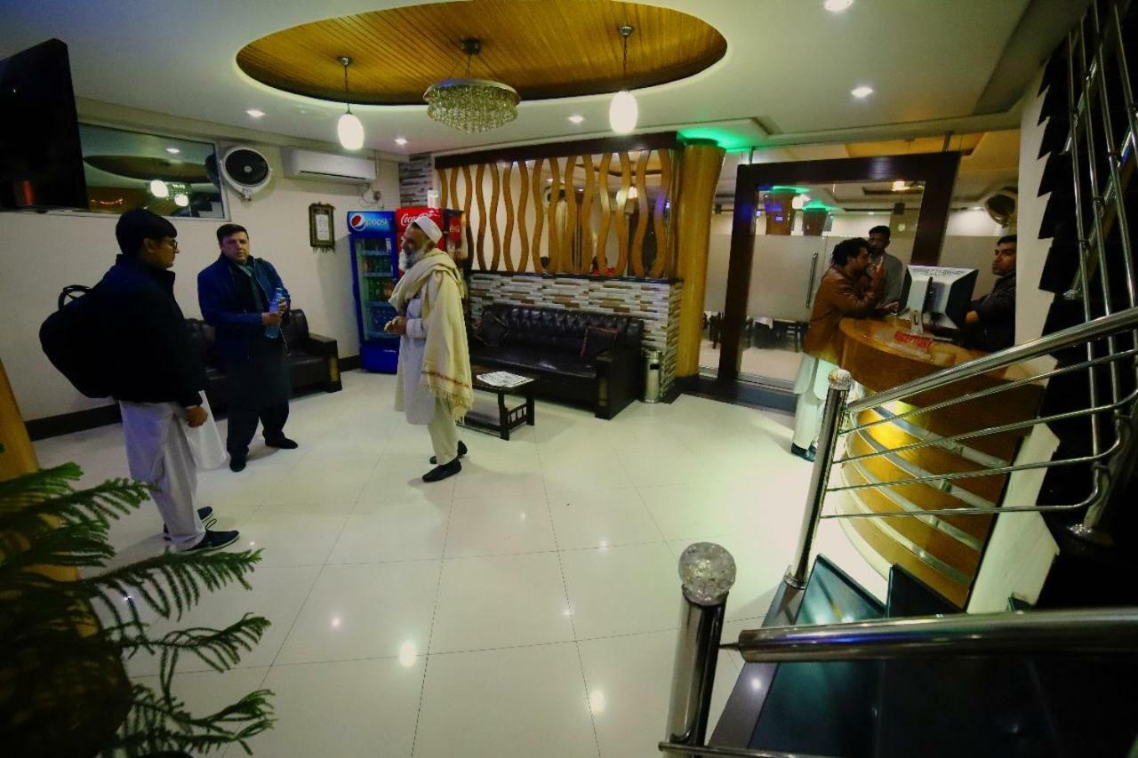 Midtown Hotel Rawalpindi Exteriör bild