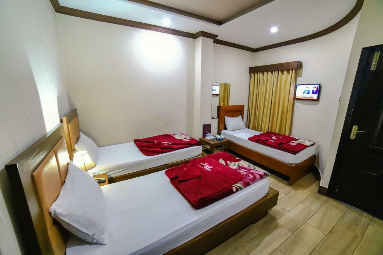 Midtown Hotel Rawalpindi Exteriör bild